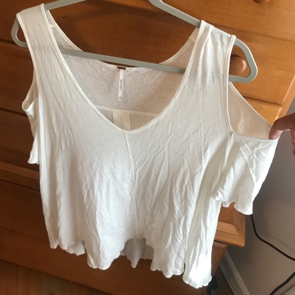 Free People “Bittersweet” cold shoulder white tee! - Picture 2 of 4